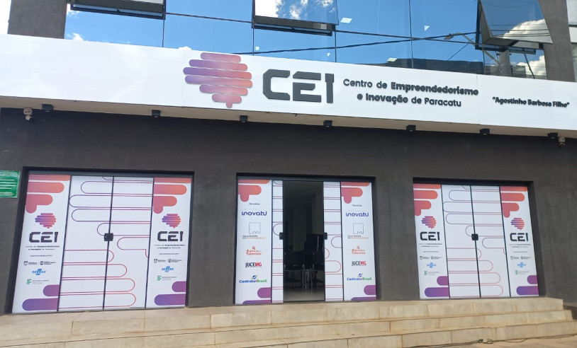 Paracatu inaugura Centro de Empreendedorismo e Inovação (CEI) Paracatu inaugura Centro de Empreendedorismo e Inovação (CEI)