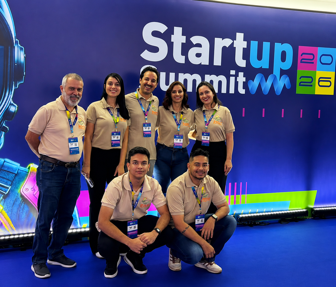 Grupo do Inova Sudoeste no Startup Summit 2026, em Florianópolis/SC. Crédito: Divulgação