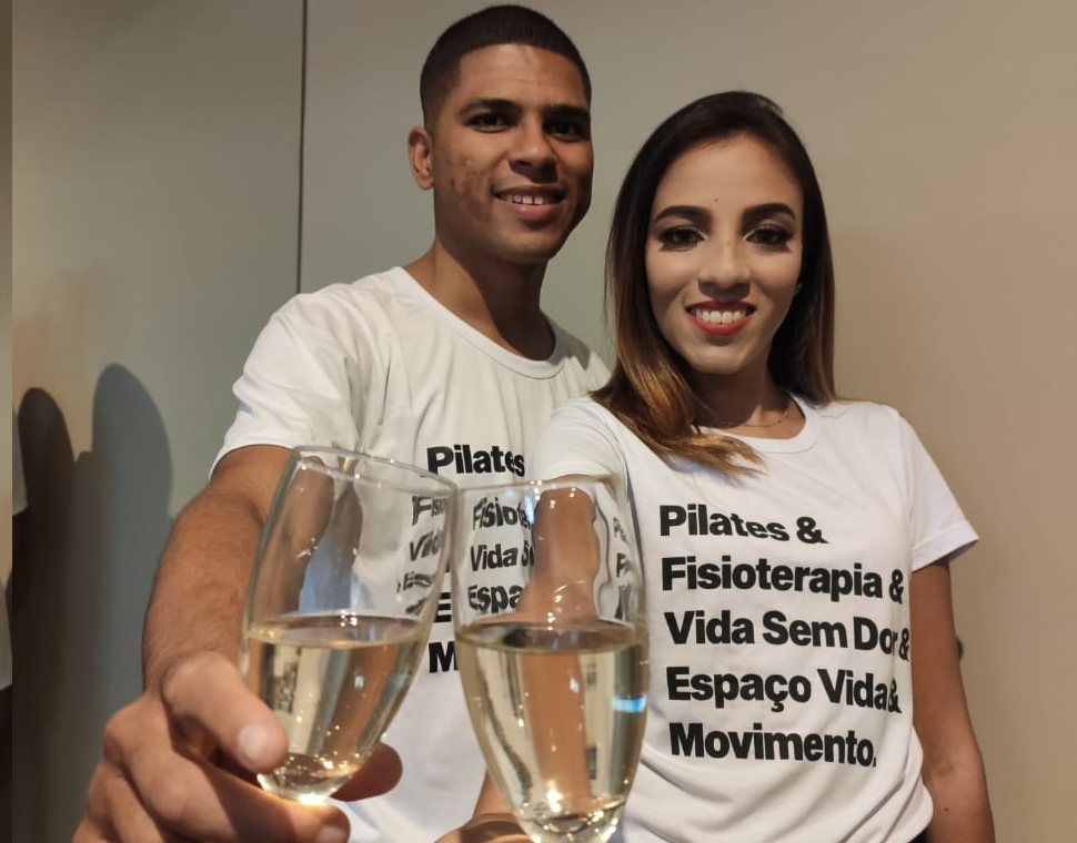 Alan e Isabella Reis tiveram que adaptar o modelo de neg&oacute;cio da cl&iacute;nica de fisioterapia durante a pandemia